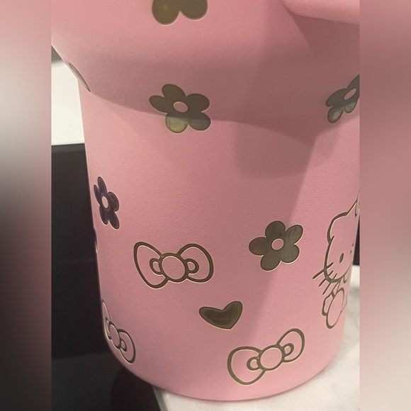 Unisex Stanley Hello Kitty Pink Magenta 40oz Quencher H2.0 Tumbler - Picture 13 of 14